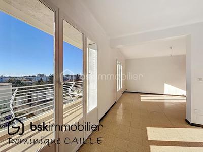 Appartement - 91 m² - 3 pièces