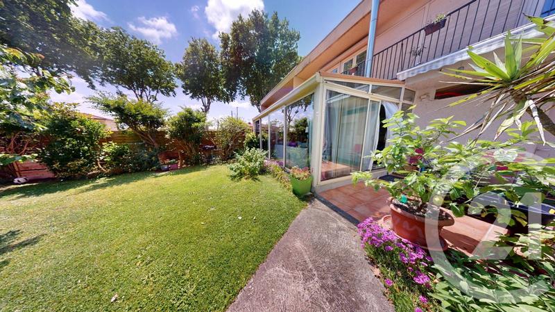 Maison - 112 m² - 6 pièces