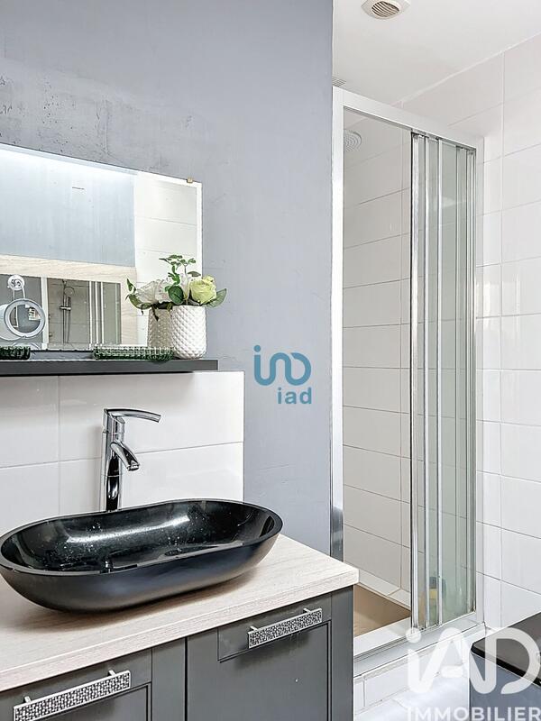 Maison - 120 m² - 9 pièces