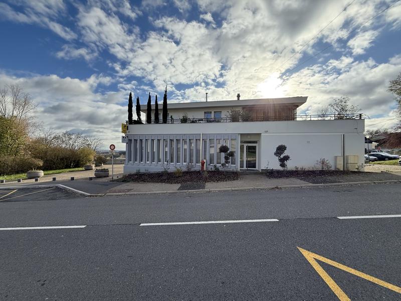 Appartement - 175 m² - 6 pièces