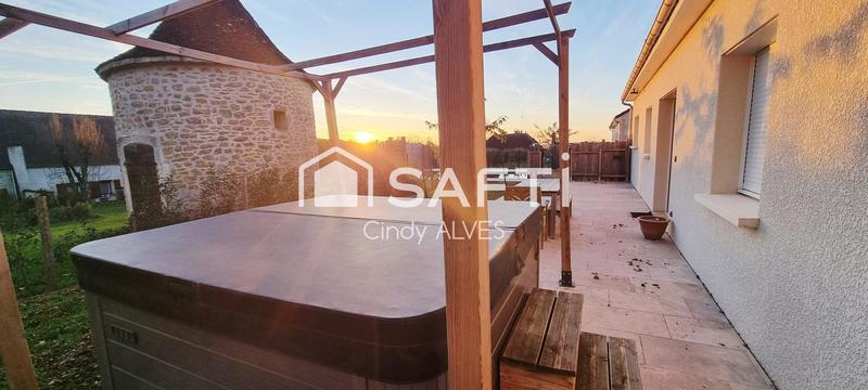 Maison - 213 m² - 8 pièces