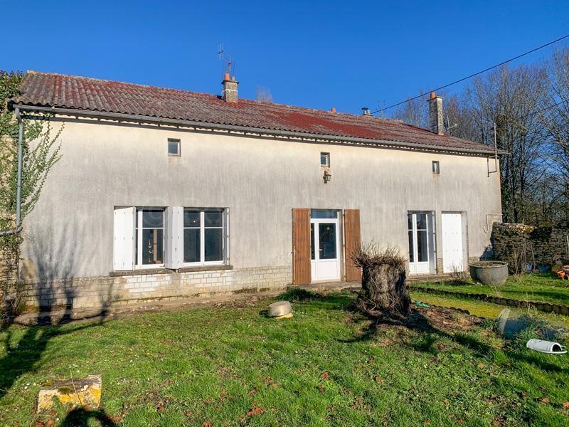 Maison en pierre - 116 m² - 7 pièces