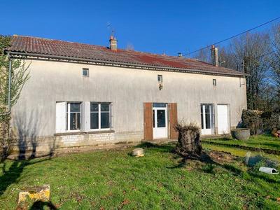 Maison en pierre - 116 m² - 7 pièces