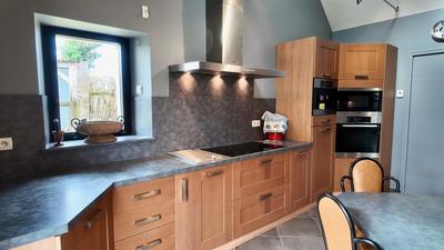 Maison - 178 m² - 8 pièces