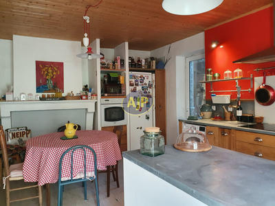 Maison - 183 m² - 6 pièces