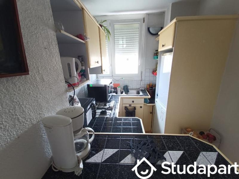 Chambre - 9 m² - 1 pièce