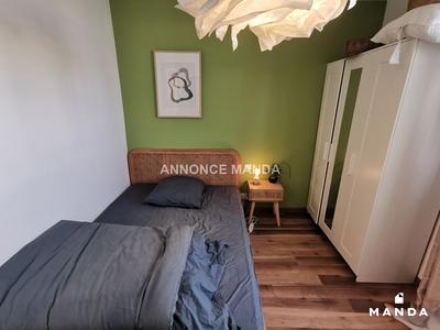 Chambre - 10 m² - 4 pièces