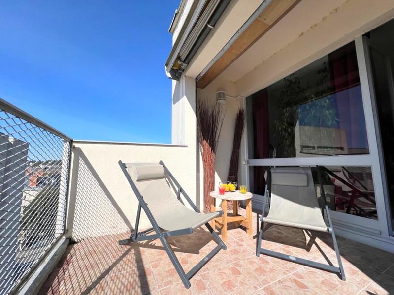 Appartement - 93 m² - 4 pièces