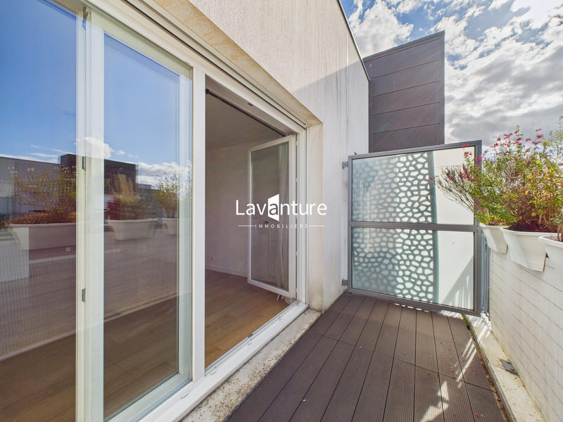 Appartement - 96 m² - 5 pièces