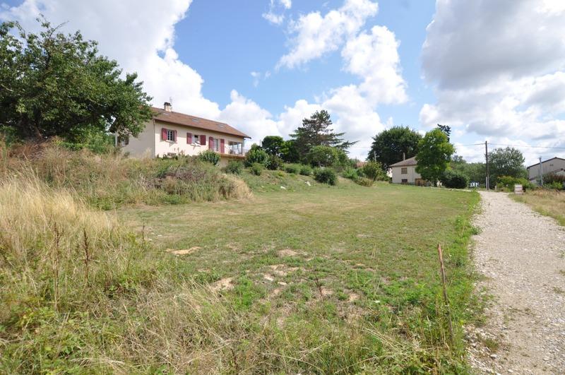 Terrain constructible - 1 000 m²