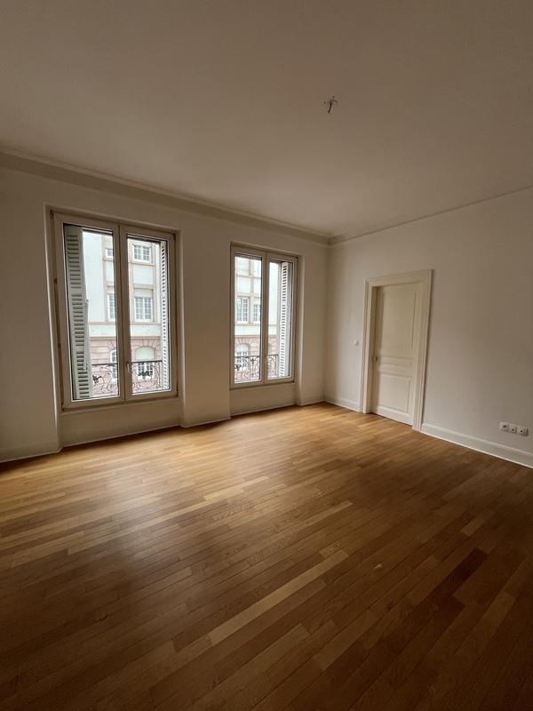 Appartement - 130 m² - 5 pièces