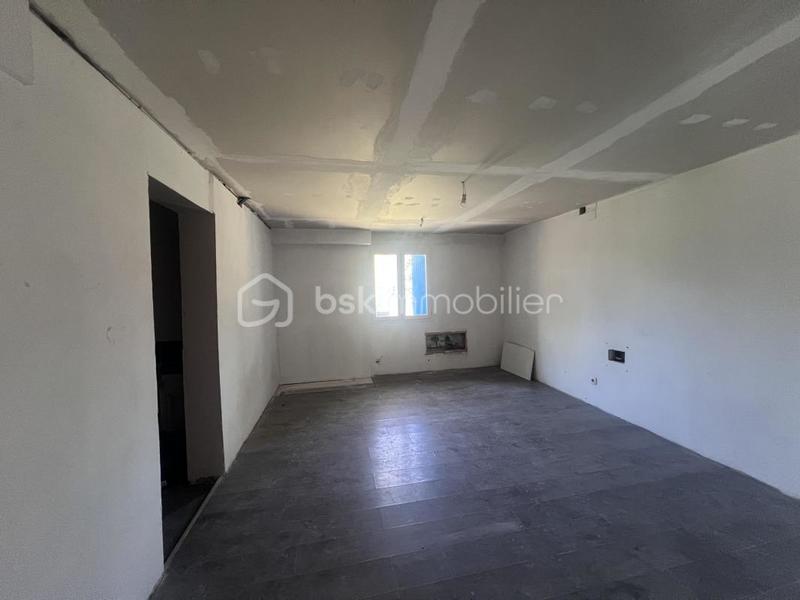 Maison - 143 m² - 6 pièces