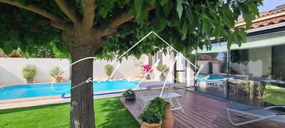 Maison - 110 m² - 6 pièces