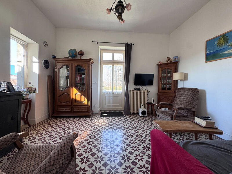 Maison - 172 m² - 8 pièces