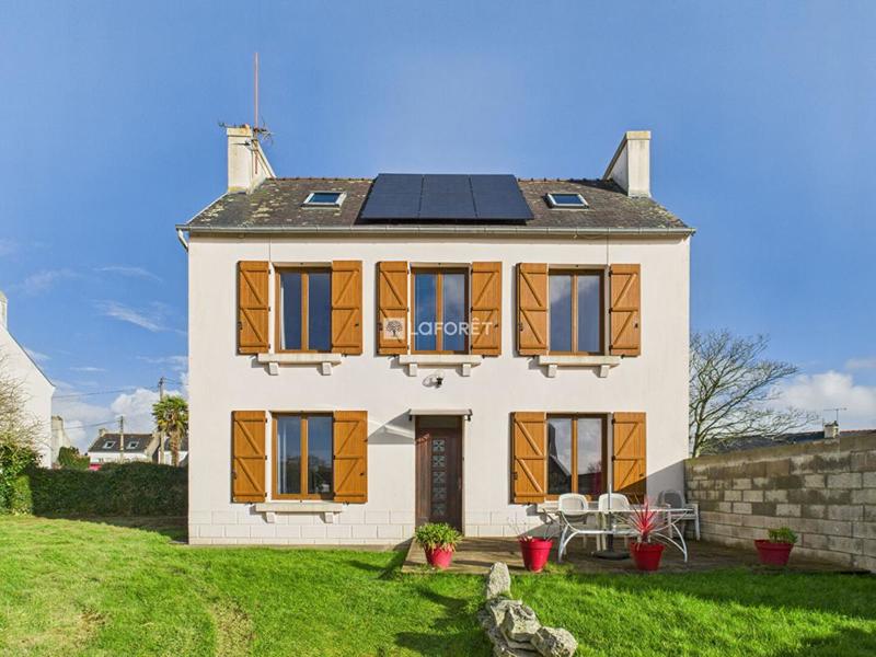 Maison - 85 m² - 5 pièces