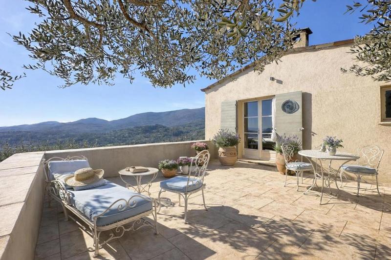 Propriété - 380 m² - 10 pièces