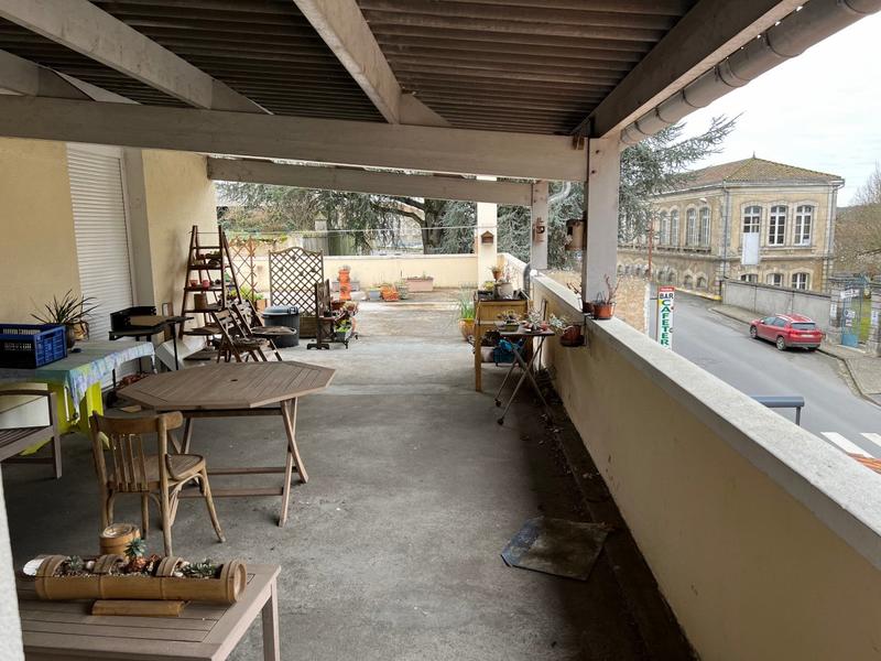 Local commercial - 660 m² - 11 pièces