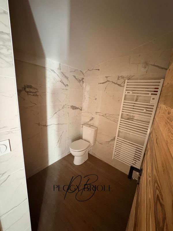 Appartement - 98 m² - 5 pièces