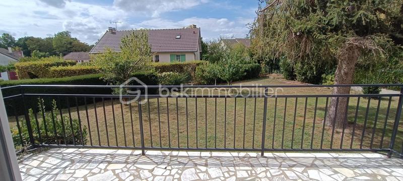 Maison traditionnelle - 130 m² - 8 pièces