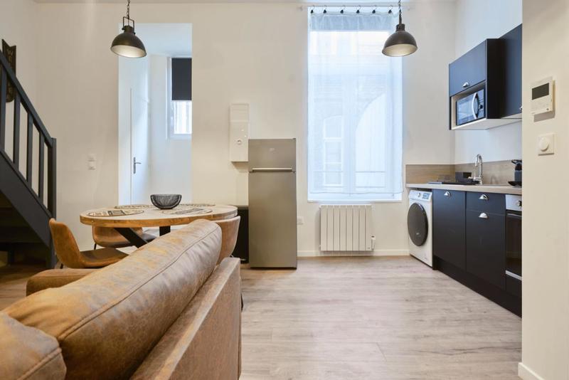 Studio - 27 m² - 2 pièces