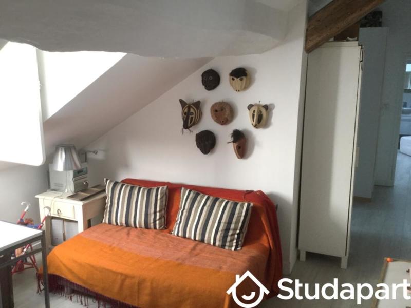 Chambre - 25 m² - 1 pièce