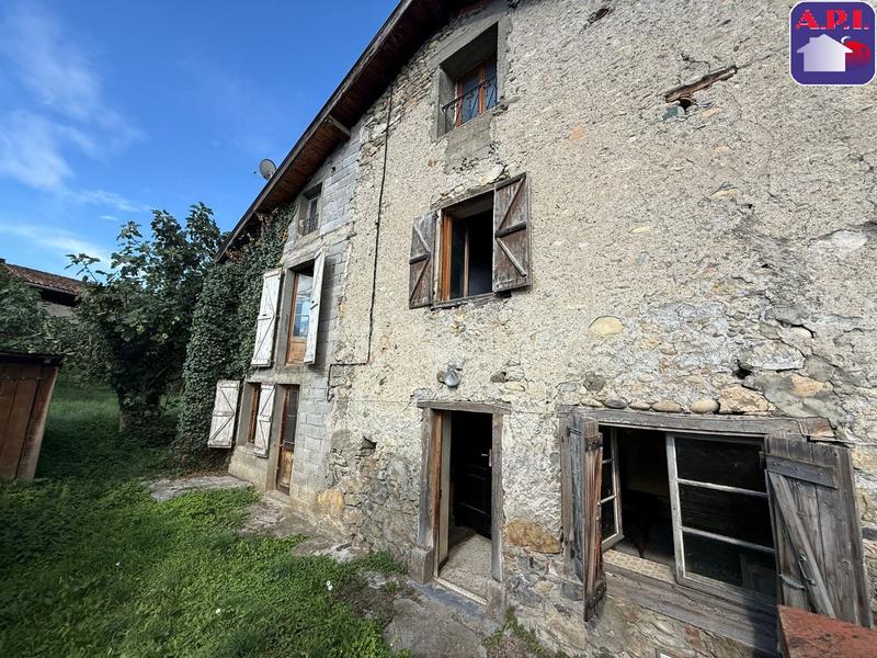 Maison - 96 m² - 3 pièces