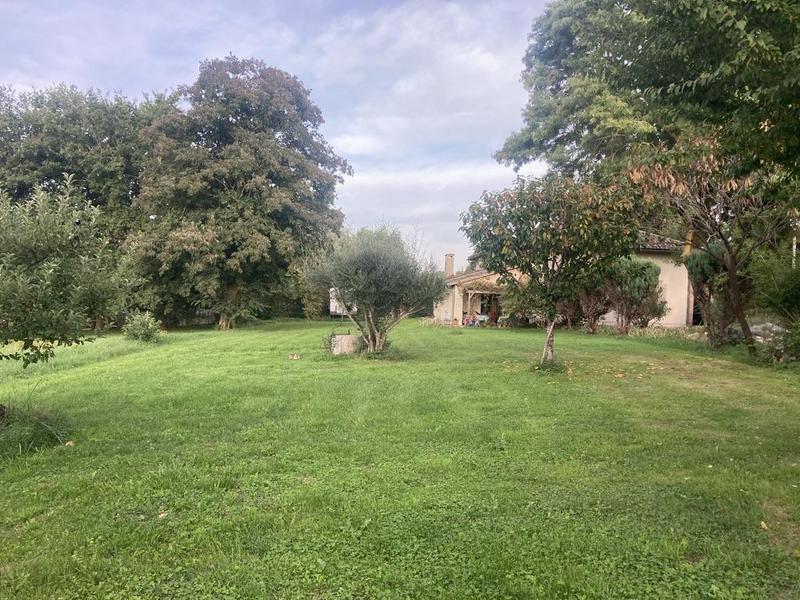 Maison ancienne - 238 m² - 7 pièces