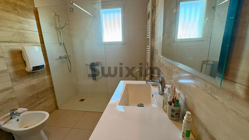 Maison - 135 m² - 6 pièces