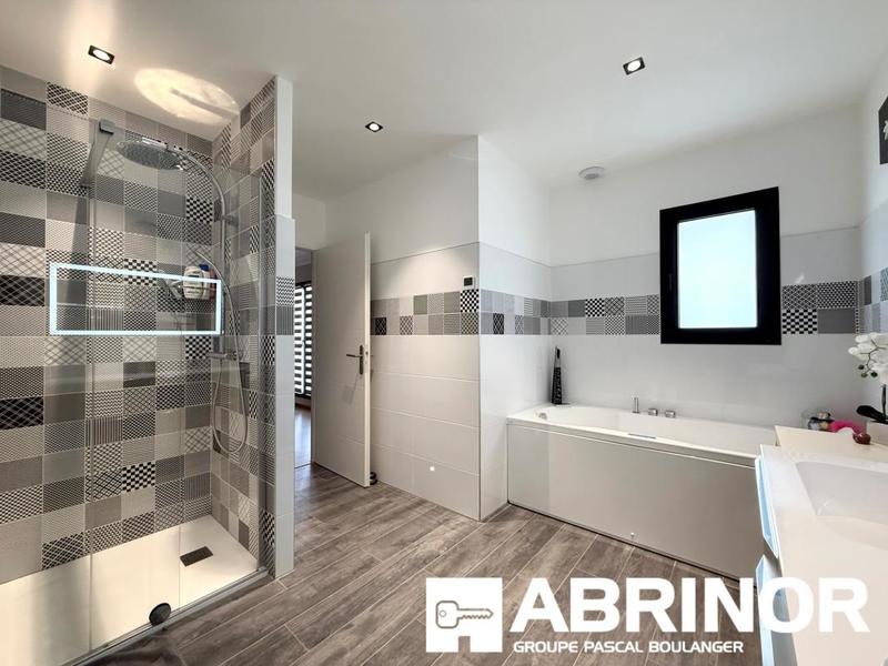 Maison d'architecte - 167 m² - 6 pièces