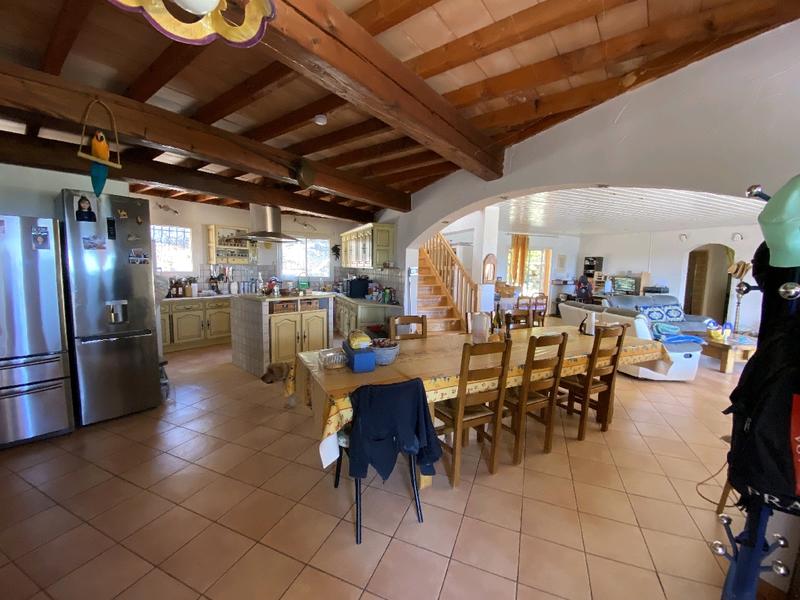 Villa - 197 m² - 7 pièces