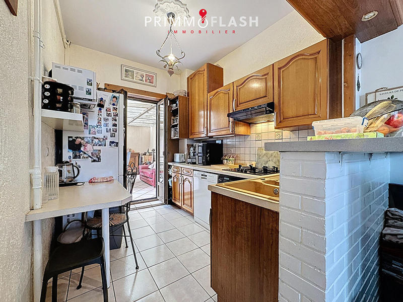 Maison - 90 m² - 4 pièces