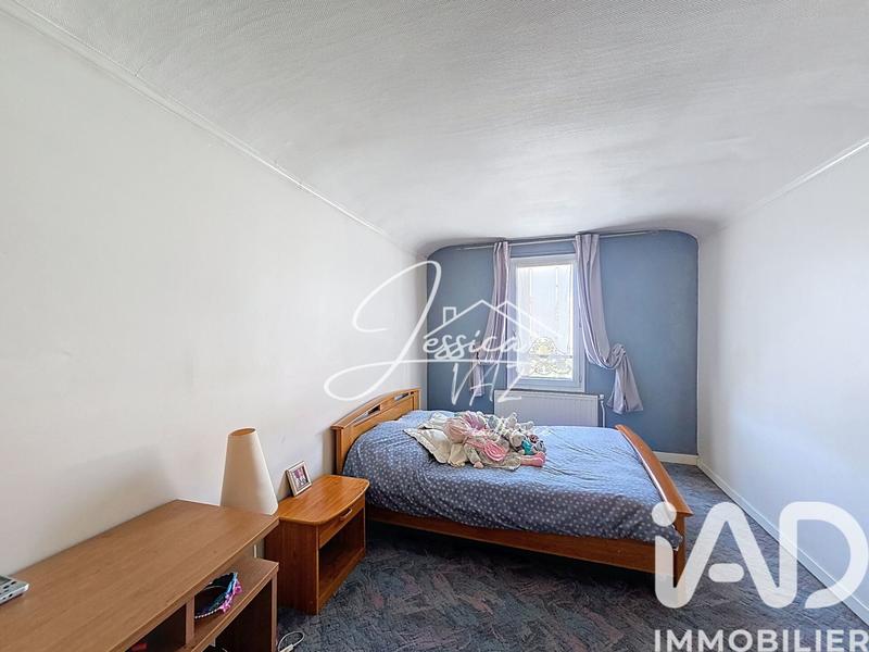 Maison - 94 m² - 5 pièces