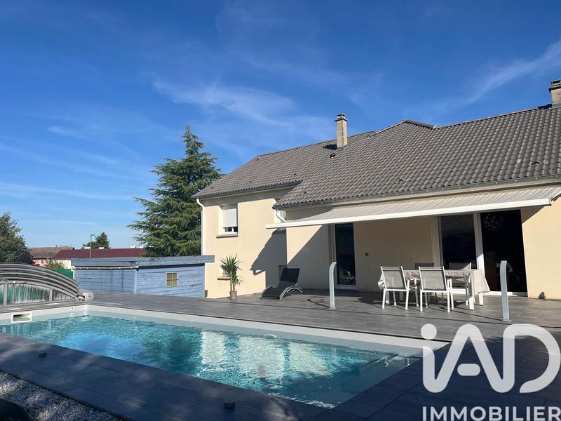 Maison - 136 m² - 6 pièces