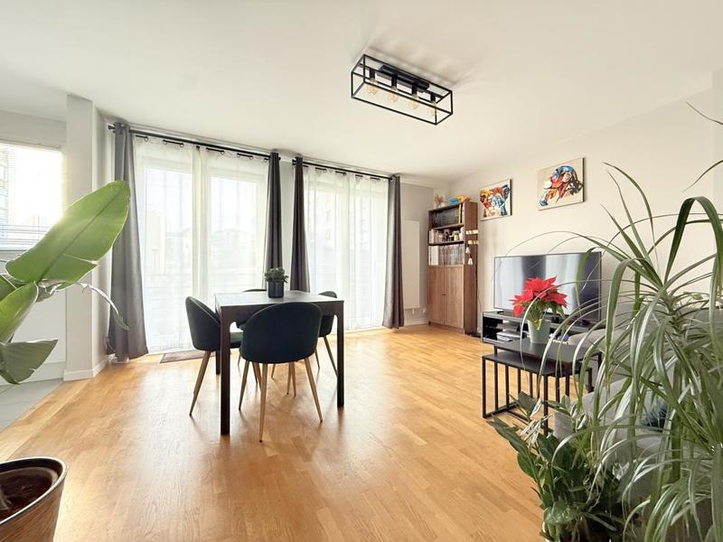 Appartement - 49 m² - 2 pièces