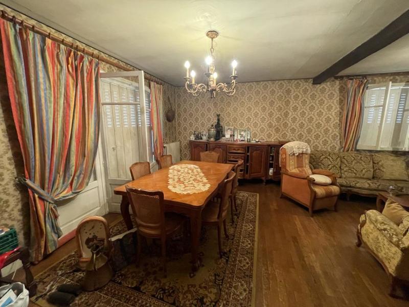 Maison - 110 m² - 5 pièces