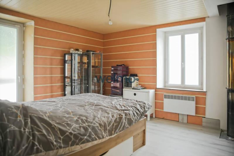 Maison - 137 m² - 5 pièces