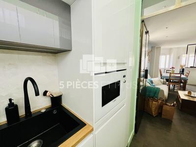 Appartement - 85 m² - 5 pièces