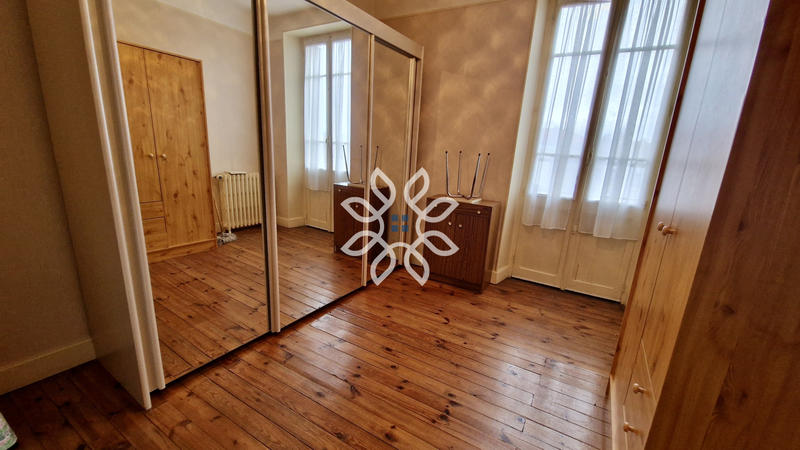 Maison - 138 m² - 7 pièces