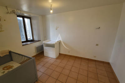 Maison - 76 m² - 5 pièces