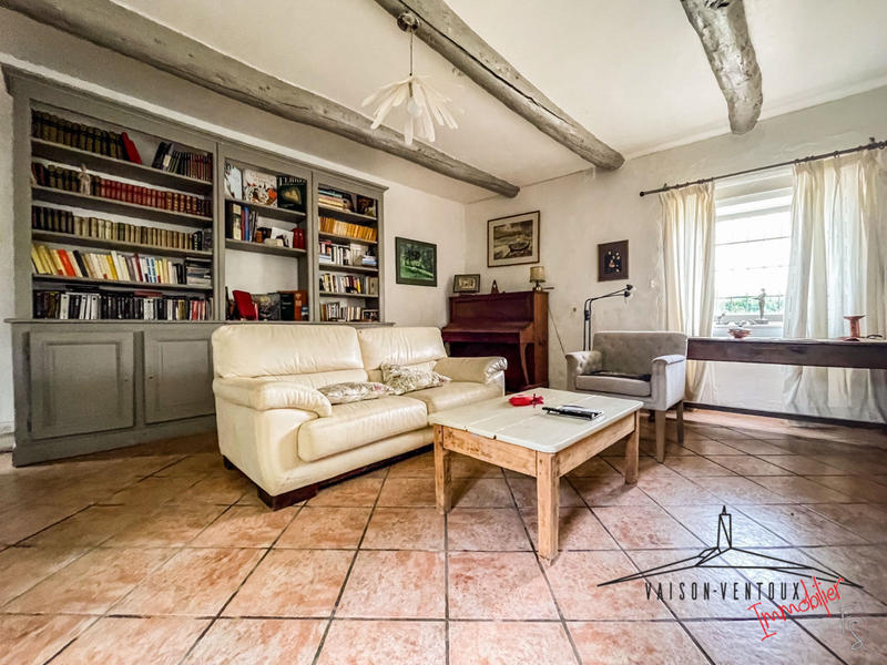 Mas - 216 m² - 7 pièces