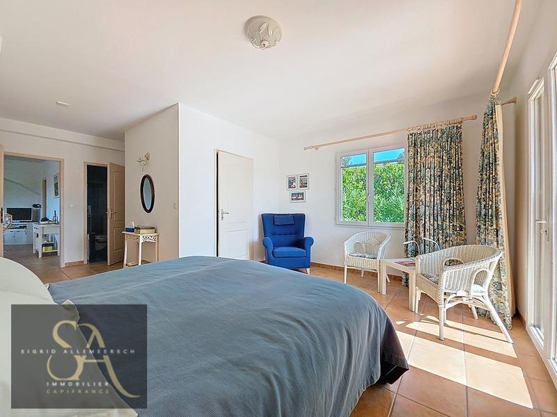 Maison - 174 m² - 5 pièces