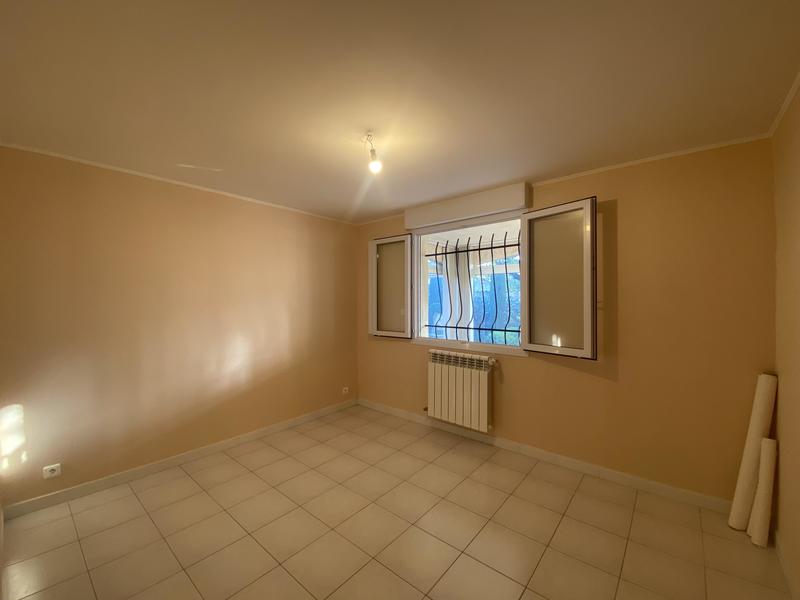 Maison - 151 m² - 5 pièces