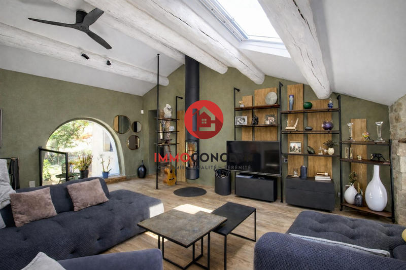 Maison ancienne - 205 m² - 9 pièces