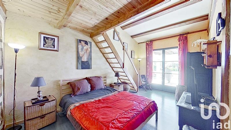 Maison - 400 m² - 14 pièces