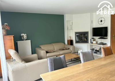 Maison - 90 m² - 5 pièces