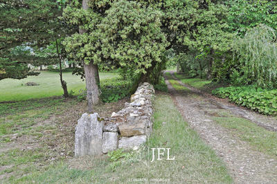 Maison ancienne - 203 m² - 7 pièces