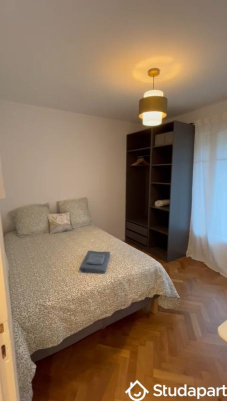 Chambre - 12 m² - 1 pièce