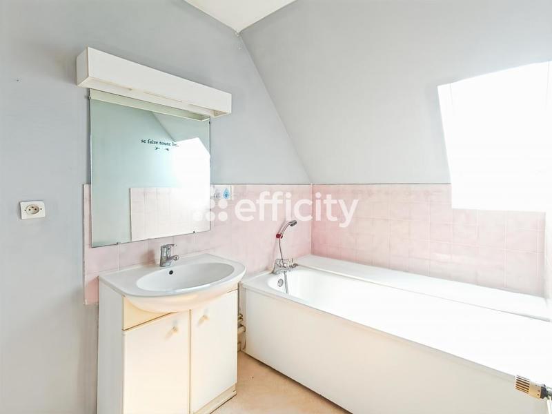 Pavillon - 99 m² - 5 pièces