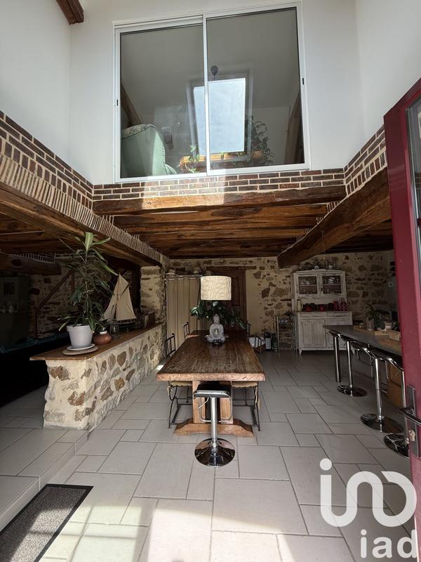 Maison - 186 m² - 7 pièces