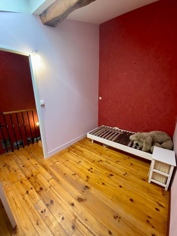 Maison - 250 m² - 6 pièces